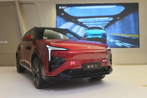 恒大汽车:条款修订未取得进展,公司确认拟议交易及债转股将不再进行