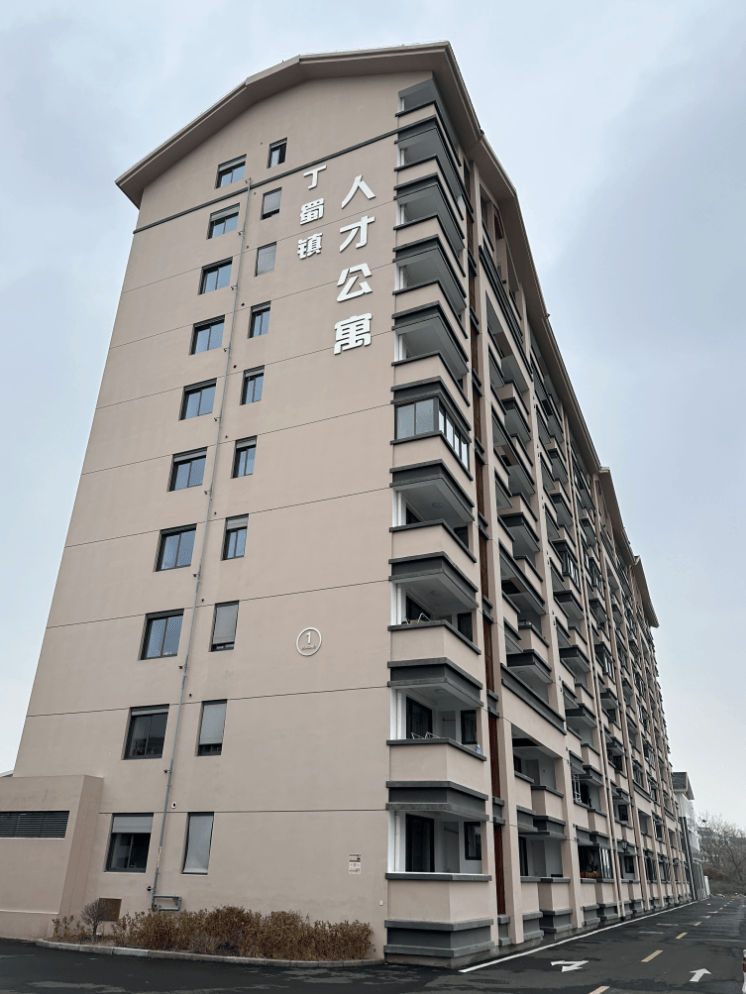 万物云蝶城数量增至642个 下半年预计对不少于50个蝶城进行流程改造